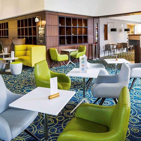 Novotel Stevenage Exterior photo