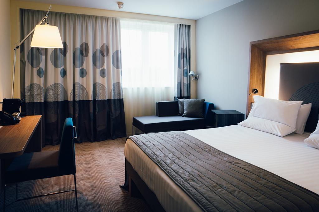 Novotel Stevenage Exterior photo