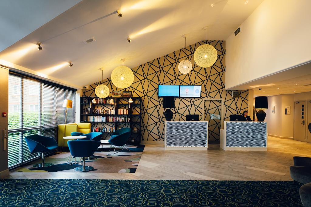Novotel Stevenage Exterior photo